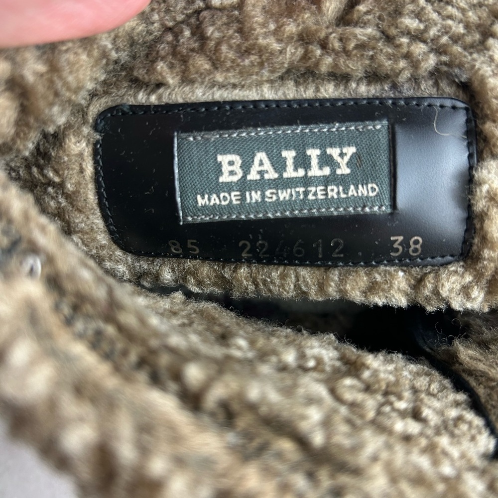 Bally Women’s Suede Ankle Sheepskin Lined Brown Boots - Picture 6 of 6